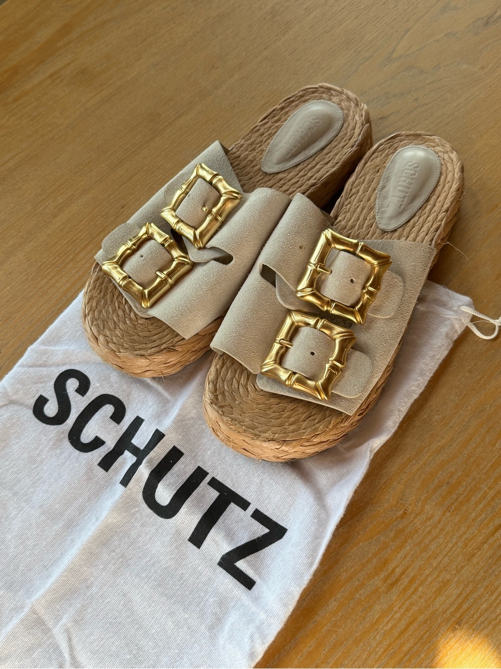 Schutz Enola Suede Rope Flat Sandal Tan Cow Suede Womens
Size 10 B